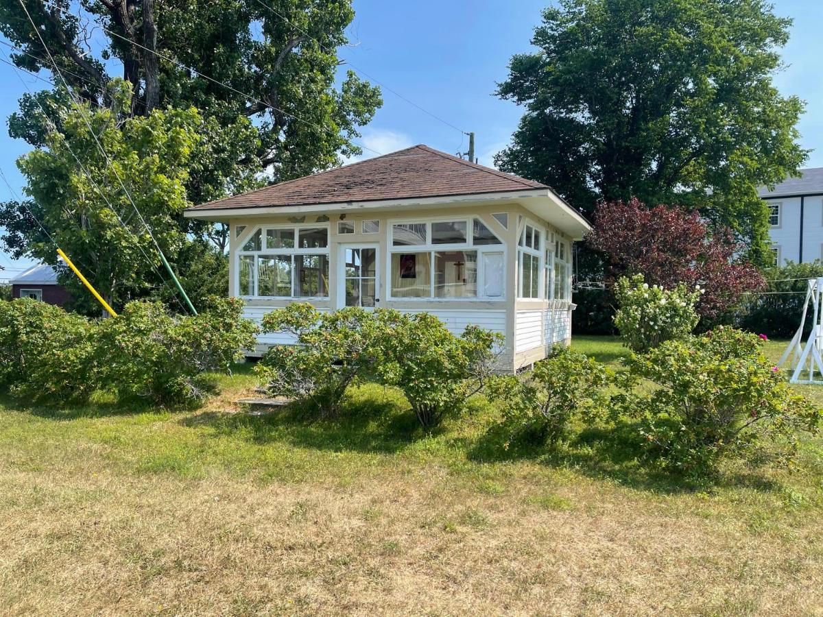 Ferienwohnung Le Couvent Sainte Anne-des-Chênes Exterior foto