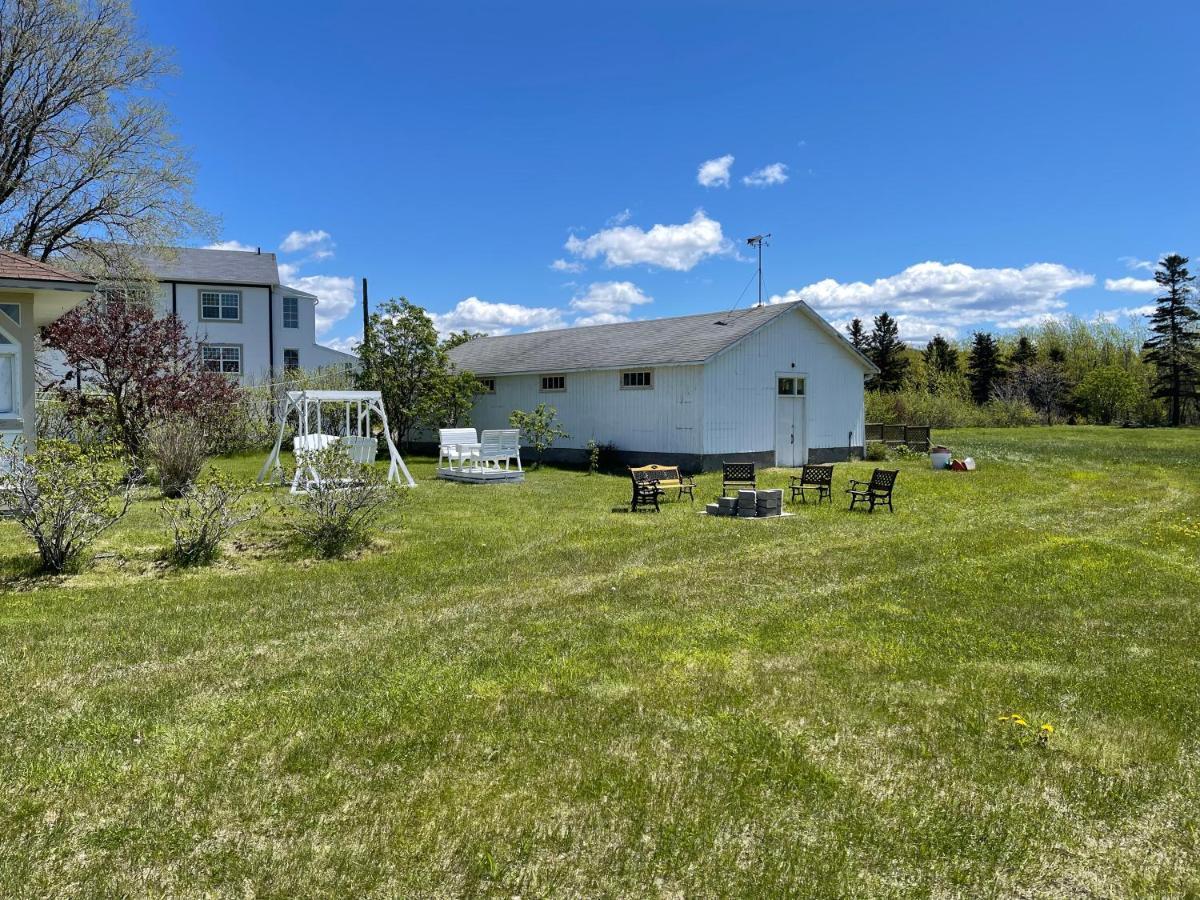 Ferienwohnung Le Couvent Sainte Anne-des-Chênes Exterior foto