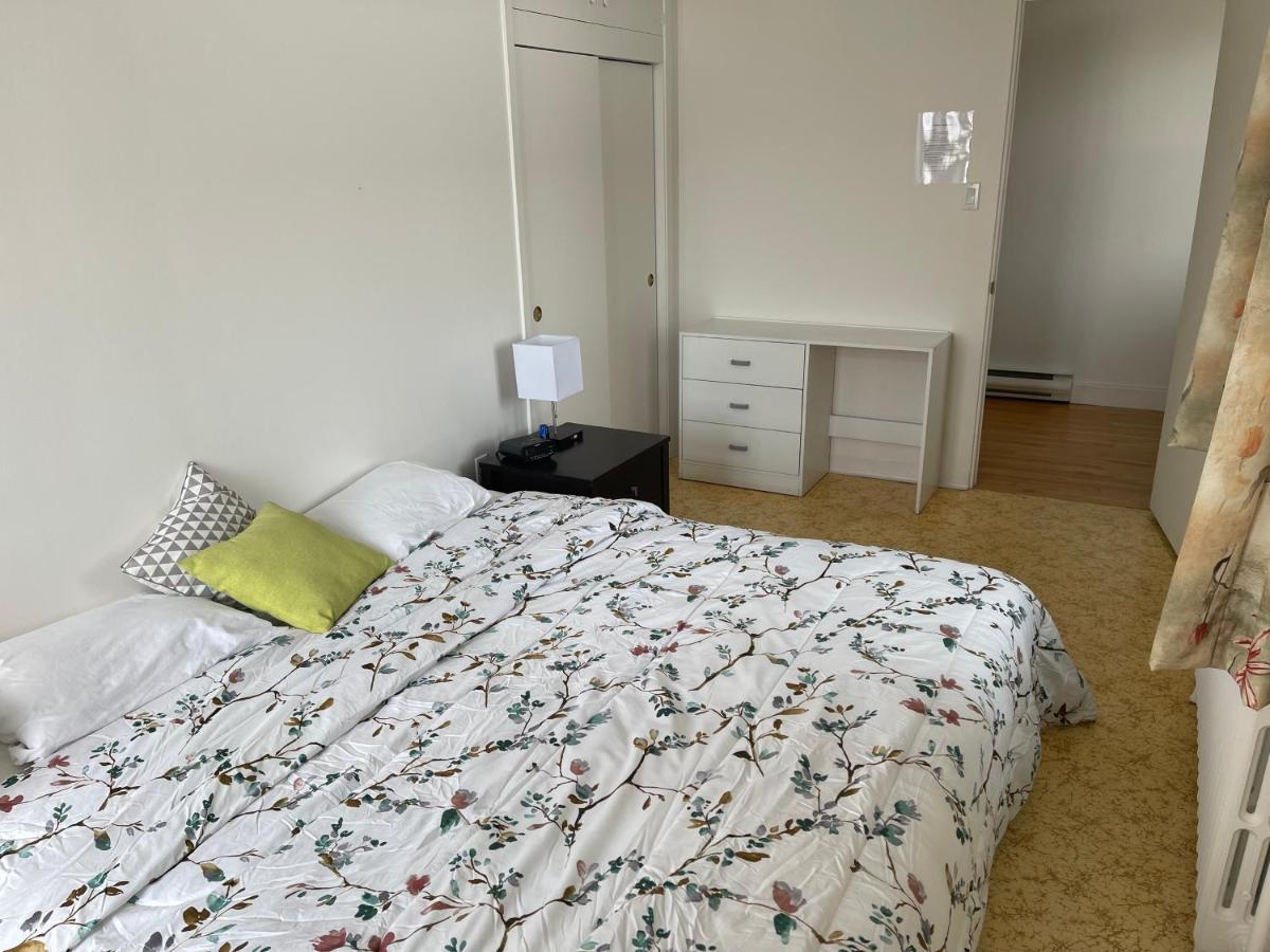 Ferienwohnung Le Couvent Sainte Anne-des-Chênes Exterior foto